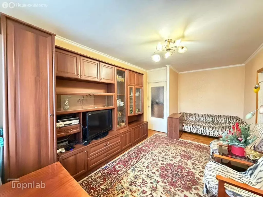 3-комнатная квартира: Нальчик, улица Ватутина, 19 (42 м) - Фото 2