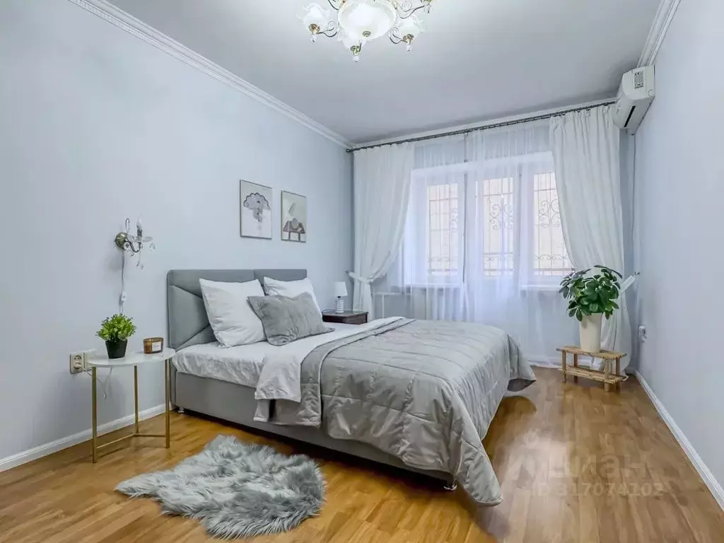 2-к кв. Астраханская область, Астрахань Березовский пер., 12 (96.0 м) - Фото 0