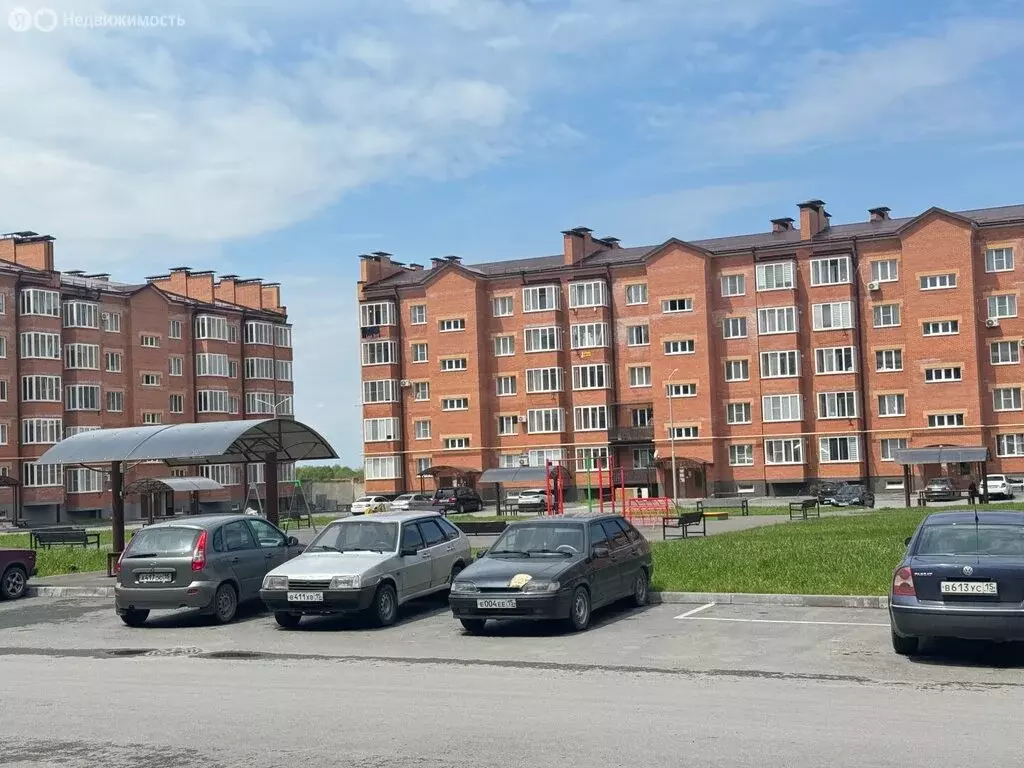 2-комнатная квартира: Владикавказ, улица Хадарцева, 39/3 (58 м) - Фото 2