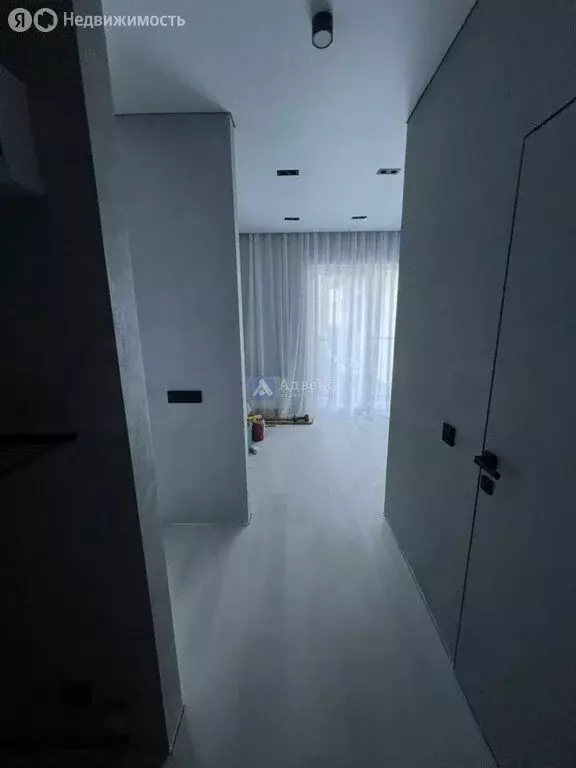 Квартира-студия: Тюмень, улица Михаила Сперанского, 45 (32 м) - Фото 1