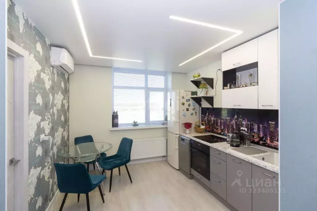 2-к кв. Тюменская область, Тюмень ул. Первооткрывателей, 10 (42.5 м) - Фото 1