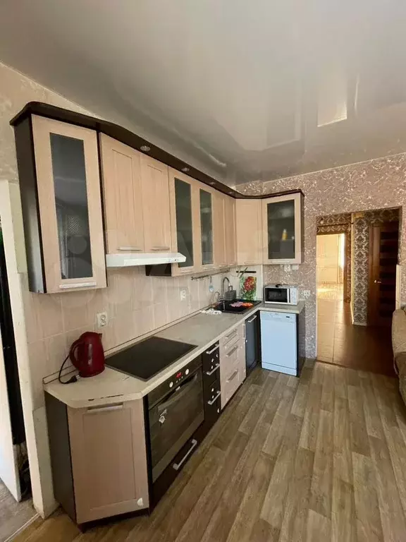 3-к. квартира, 72 м, 2/10 эт. - Фото 0