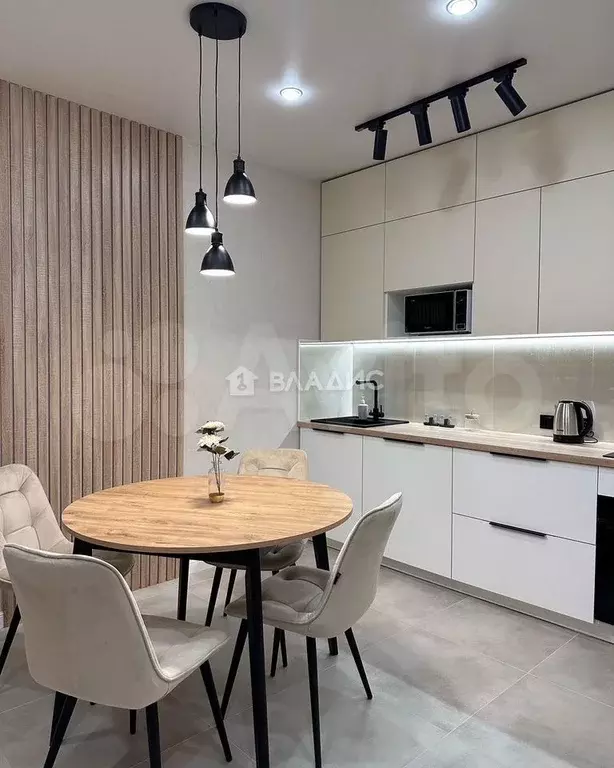1-к. квартира, 44 м, 4/4 эт. - Фото 0