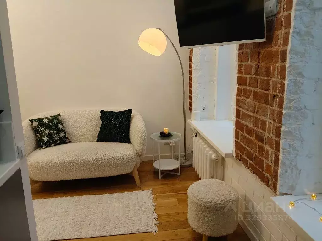 Студия Москва ул. Петровка, 17С2 (28.0 м) - Фото 1