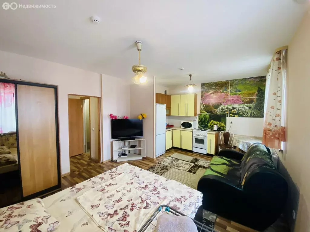 Квартира-студия: Новый Уренгой, проспект Губкина, 28 (29.9 м) - Фото 1