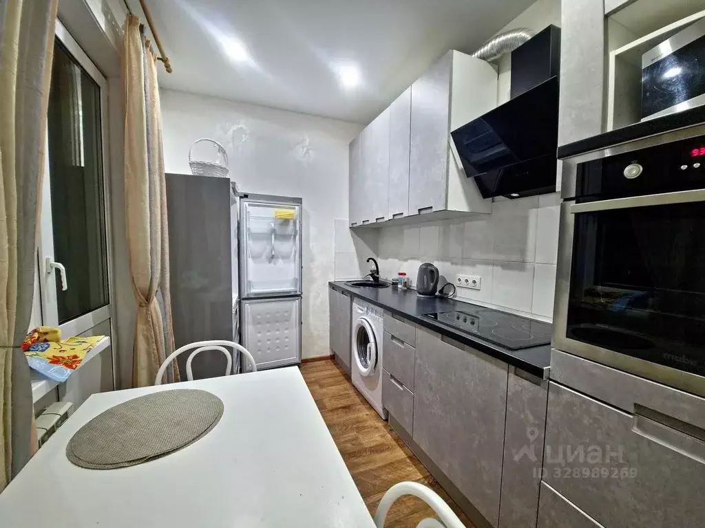 1-к кв. Иркутская область, Иркутск наб. Верхняя, 161/13 (35.8 м) - Фото 2