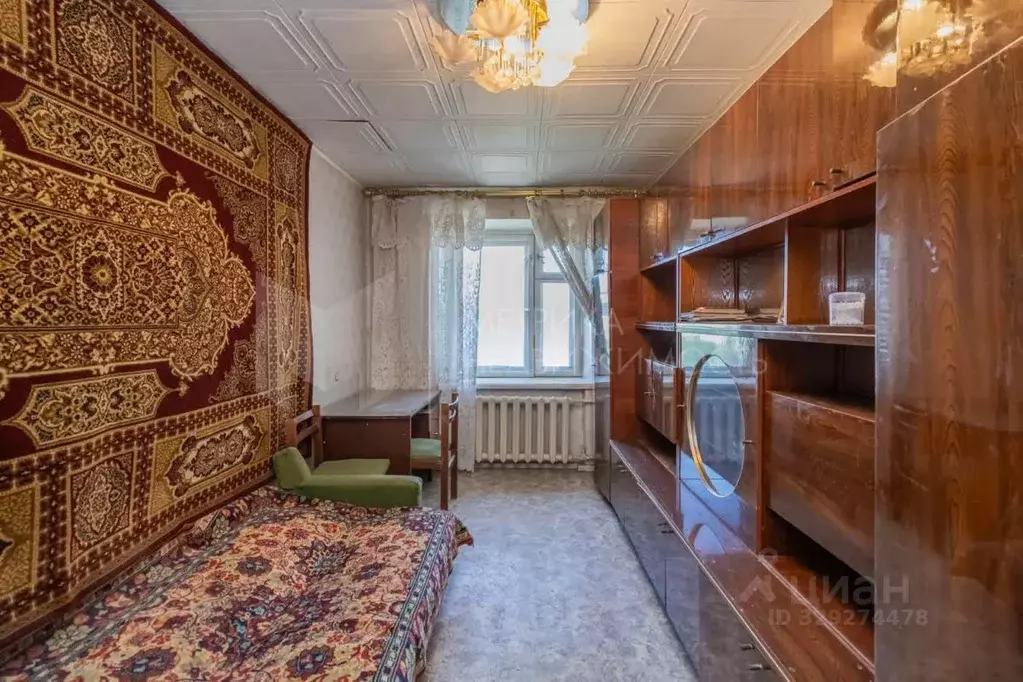 4-к кв. Тюменская область, Тюмень Ставропольская ул., 8 (75.2 м) - Фото 1