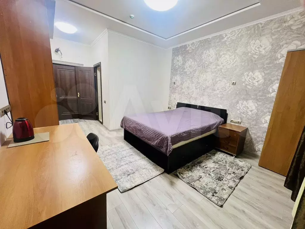 Апартаменты-студия, 30 м, 2/3 эт. - Фото 1