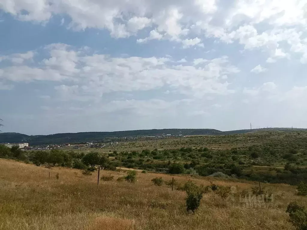 Участок в Крым, Феодосия муниципальный округ, с. Солнечное  (6.0 сот.) - Фото 0