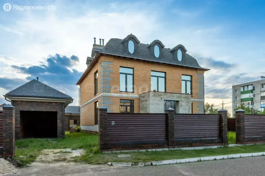 Дом в посёлок городского типа Васильево, Радужная улица, 3 (403 м) - Фото 0