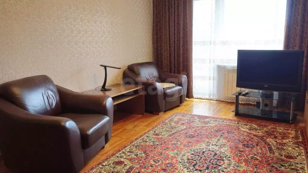 2-к кв. Омская область, Омск ул. Дмитриева, 11/1 (53.9 м) - Фото 1