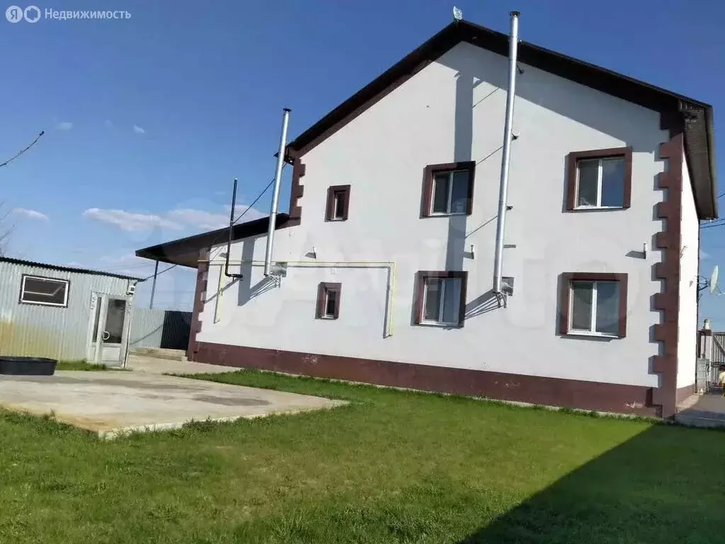 Дом в посёлок Угловой, массив Зона Удача, улица Таламбировых (230 м) - Фото 2