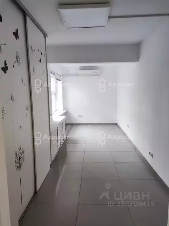 Офис в Волгоградская область, Волгоград Жилгородок мкр, ул. Маршала ... - Фото 1