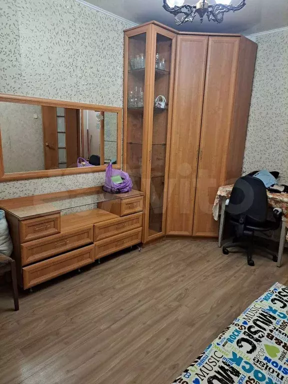 Комната 15 м в 2-к., 1/9 эт. - Фото 1