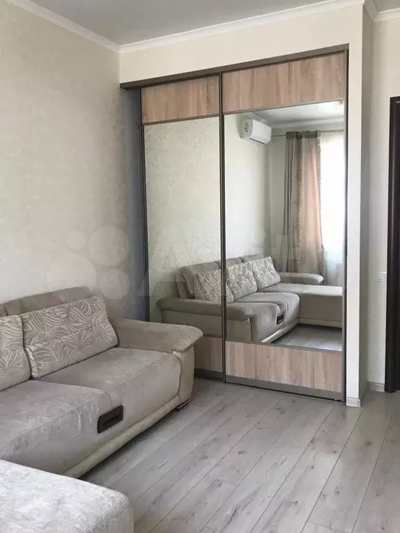 1-к. квартира, 45 м, 3/8 эт. - Фото 1