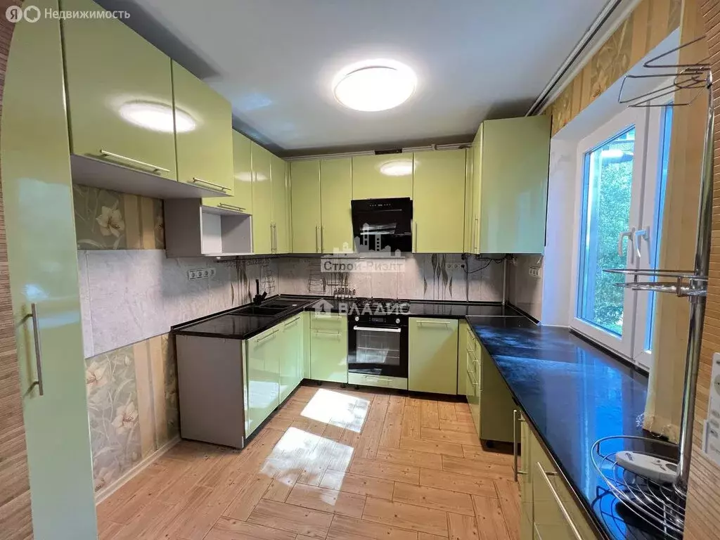 3-комнатная квартира: Керчь, улица Марата, 15 (62 м) - Фото 1