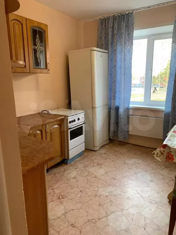 1-к. квартира, 42 м, 1/10 эт. - Фото 0