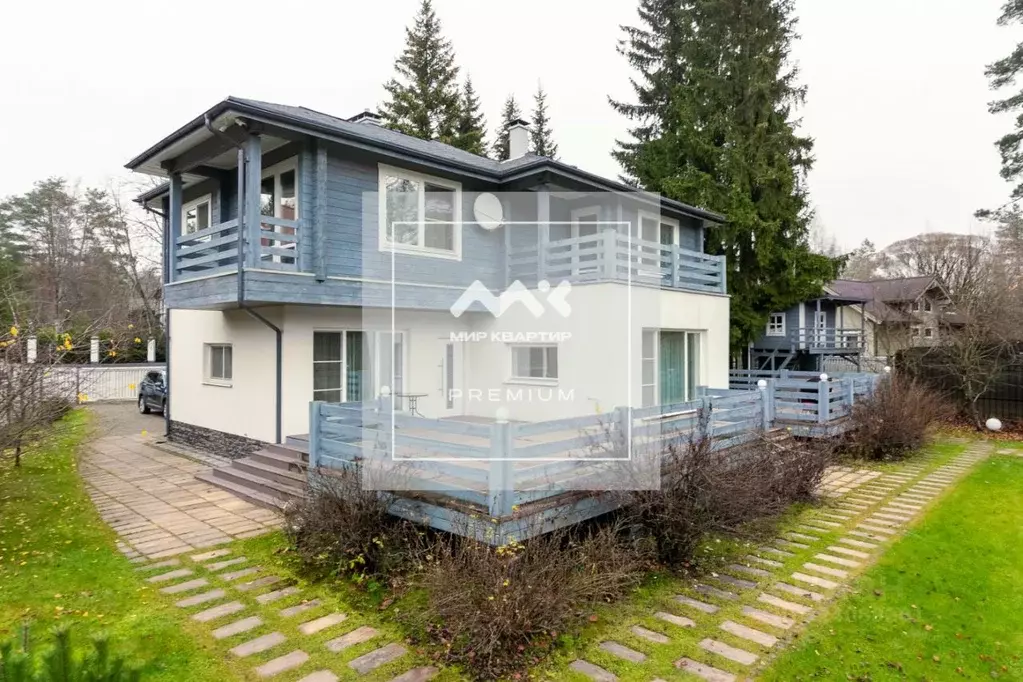 Дом в Санкт-Петербург пос. Смолячково, ш. Приморское, 679к31 (285 м) - Фото 1