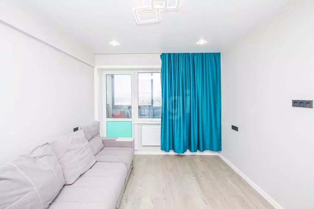 1-к кв. Бурятия, Улан-Удэ ул. Имени Д.Ц. Дашиева, 9 (36.49 м) - Фото 2