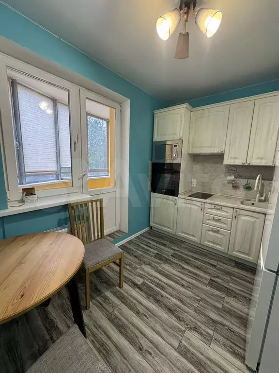 1-к. квартира, 40 м, 3/17 эт. - Фото 1