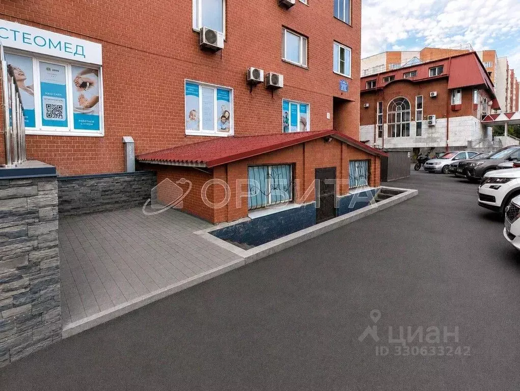 Помещение свободного назначения в Тюменская область, Тюмень ул. ... - Фото 1