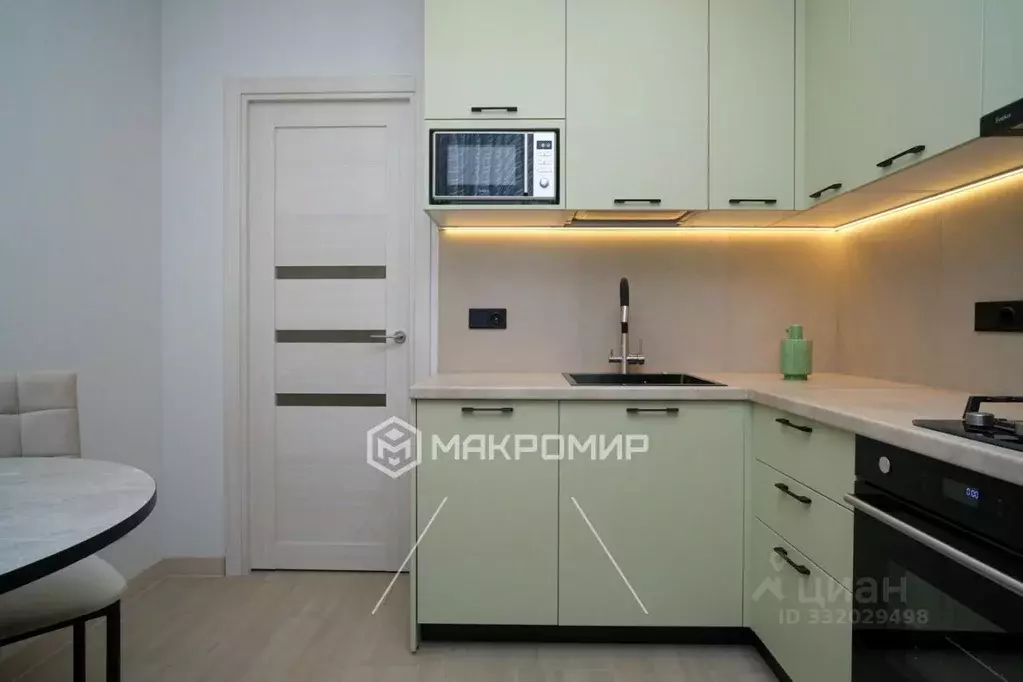 2-к кв. Татарстан, Казань ул. Батыршина, 37 (52.9 м) - Фото 2