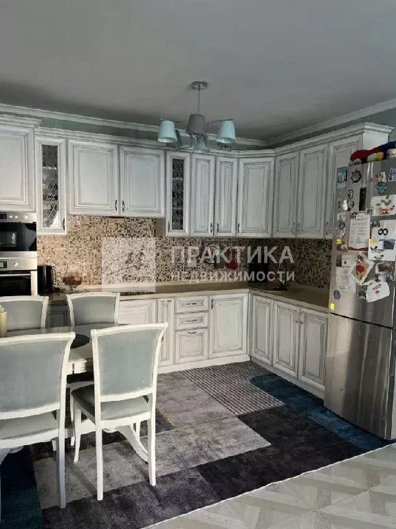 Продается 3-комнатная квартира - Фото 1