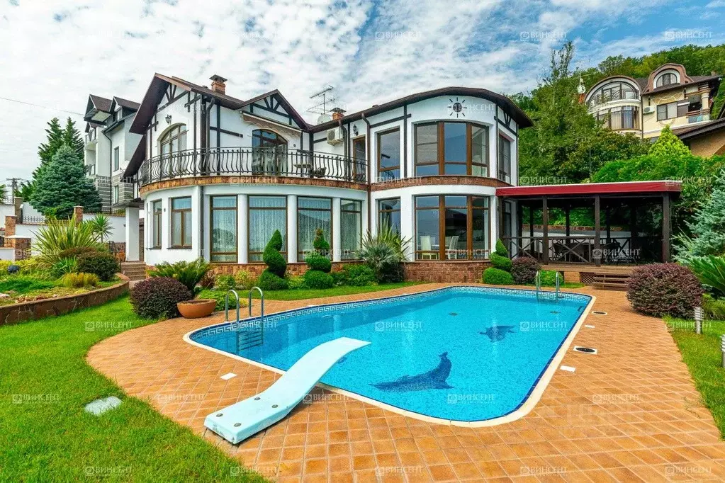 Дом в Краснодарский край, Сочи Приморье мкр,  (330 м) - Фото 1