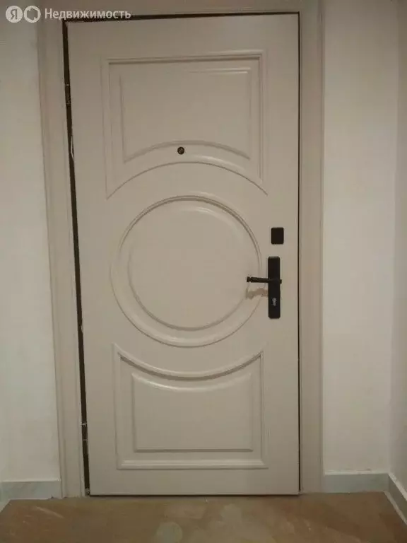 3-комнатная квартира: Нальчик, улица Ногмова, 18А (95 м) - Фото 1