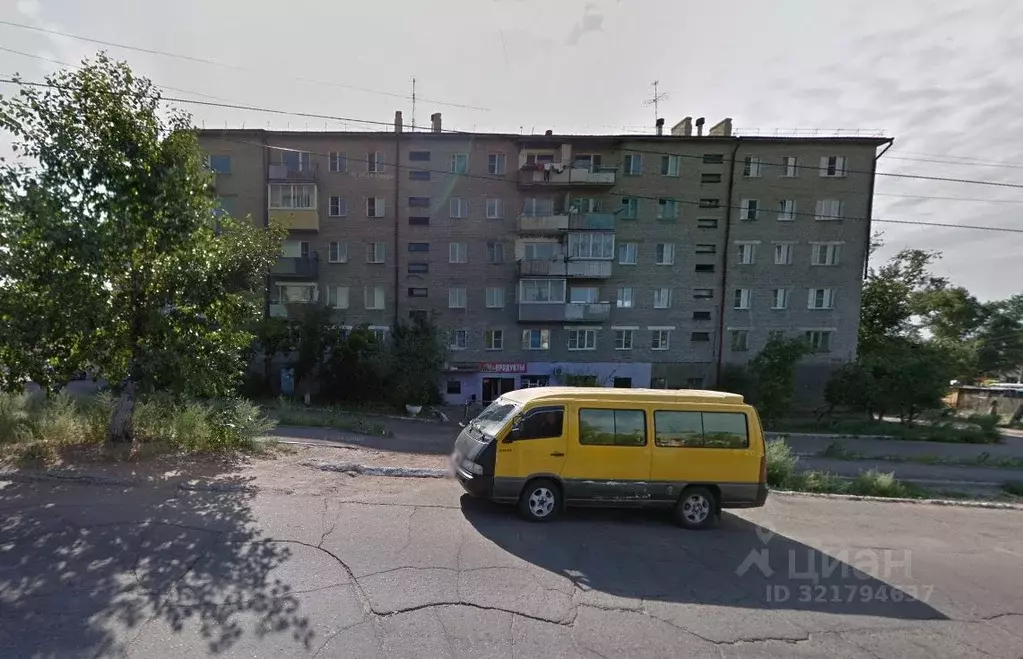 3-к кв. Бурятия, Улан-Удэ Стеклозавод мкр, ул. Воронежская, 6 (56.4 м) - Фото 1
