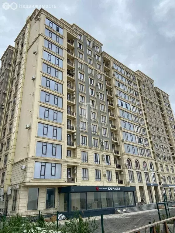 3-комнатная квартира: Махачкала, улица Тулпара Мусалаева, 32 (105 м) - Фото 1