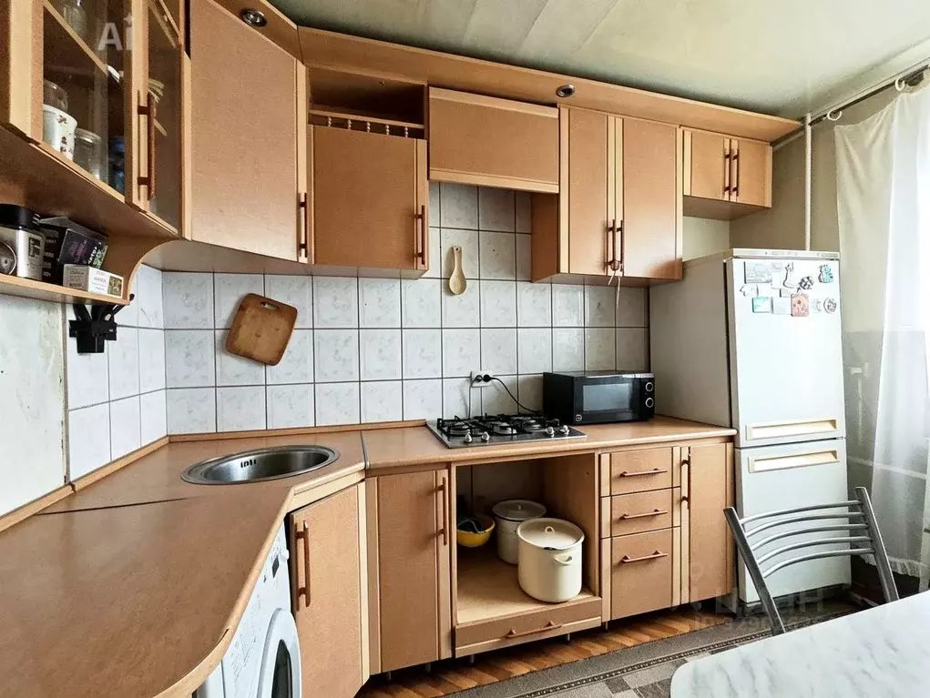 2-к кв. Пензенская область, Кузнецк Стекловская ул., 80 (46.3 м) - Фото 1