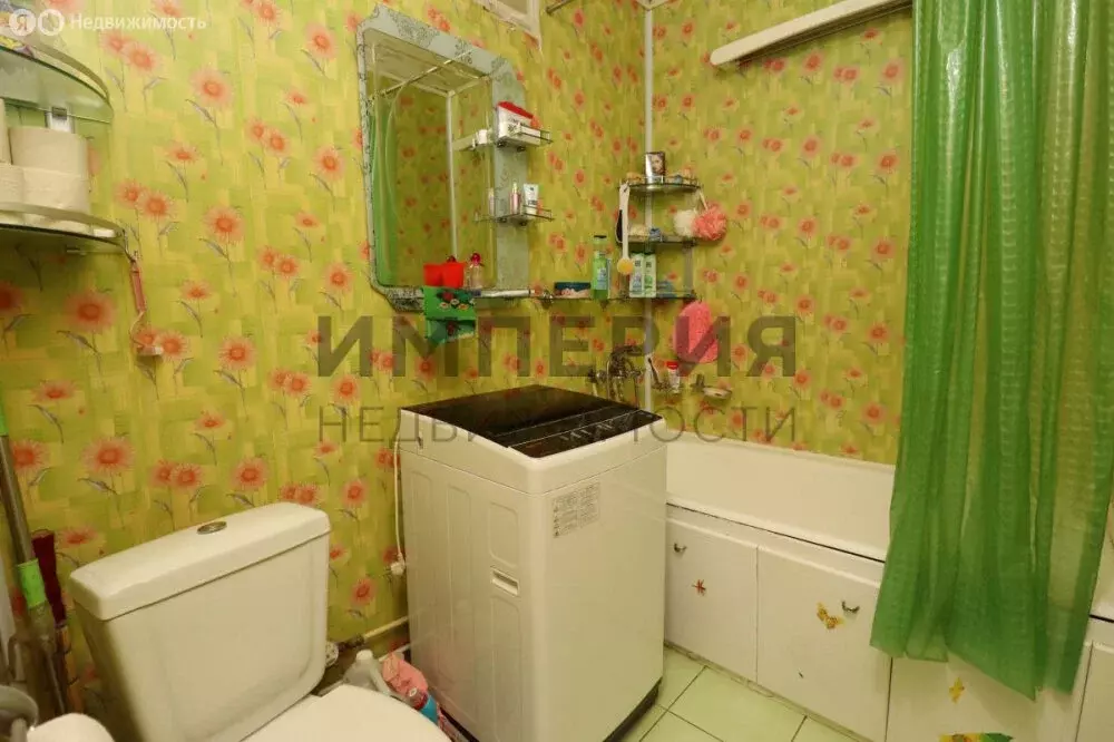 2-комнатная квартира: посёлок городского типа Сокол, улица Гагарина, ... - Фото 1