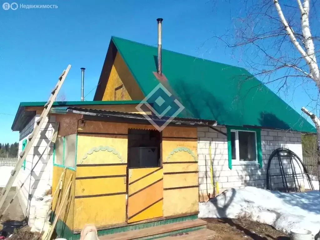 Дом в Пермский край, Очёрский муниципальный округ, деревня Рогали, ... - Фото 1