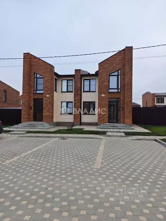 Таунхаус в Белгородская область, Белгородский район, Новосадовское ... - Фото 1