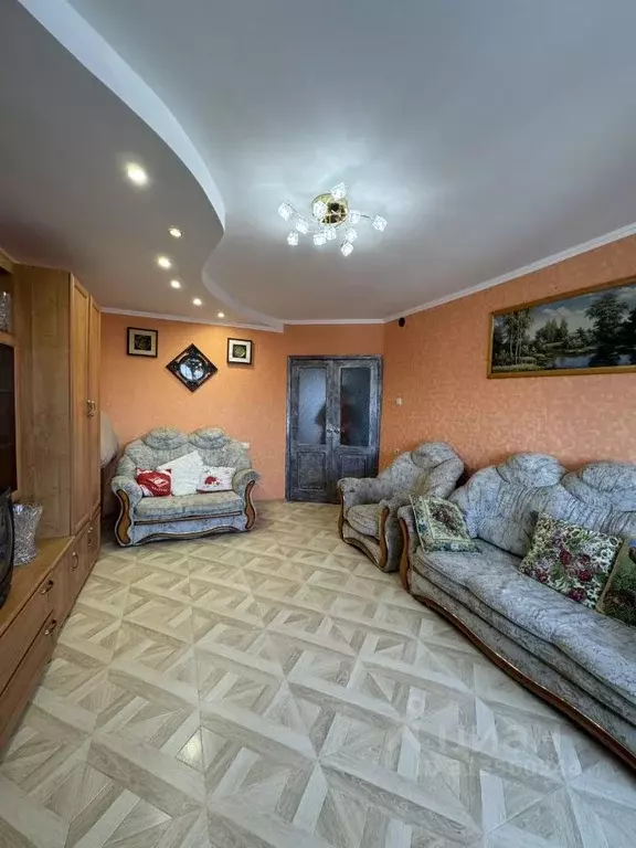 3-к кв. Владимирская область, Александров ул. Топоркова, 6 (66.0 м) - Фото 1