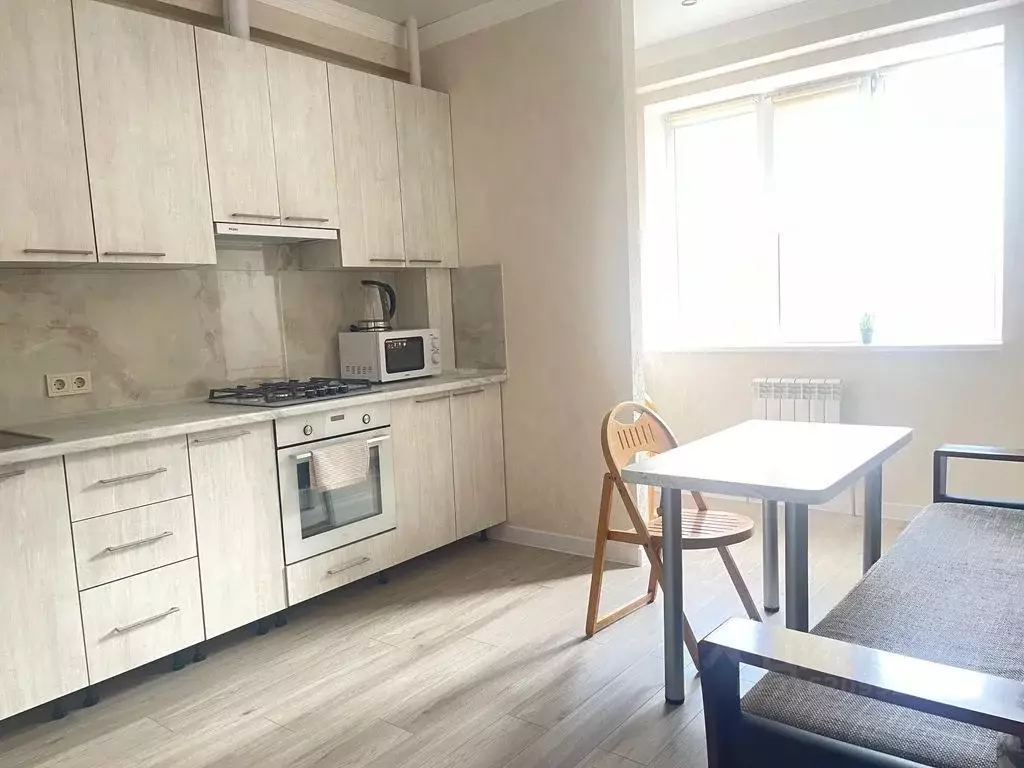 1-к кв. Ставропольский край, Ессентуки ул. Буачидзе, 1к3 (49.0 м) - Фото 1
