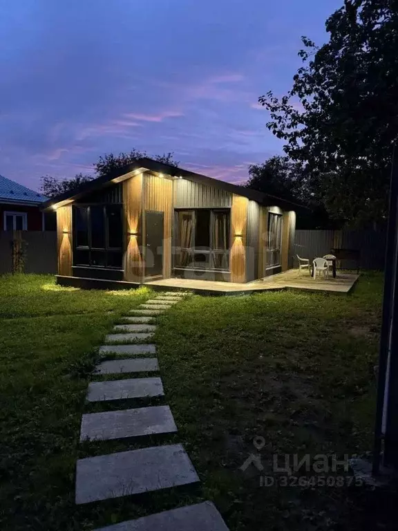 Дом в Нижегородская область, Нижний Новгород Артельная ул., 6В (50 м) - Фото 1