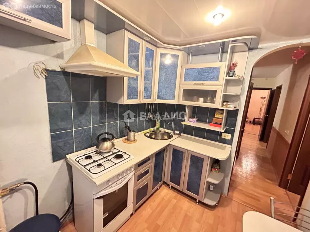 3-комнатная квартира: Волгоград, улица Лавочкина, 10/1 (57 м) - Фото 1