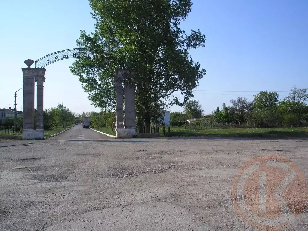 Участок в Крым, Сакский район, с. Крымское  (18.01 сот.) - Фото 1