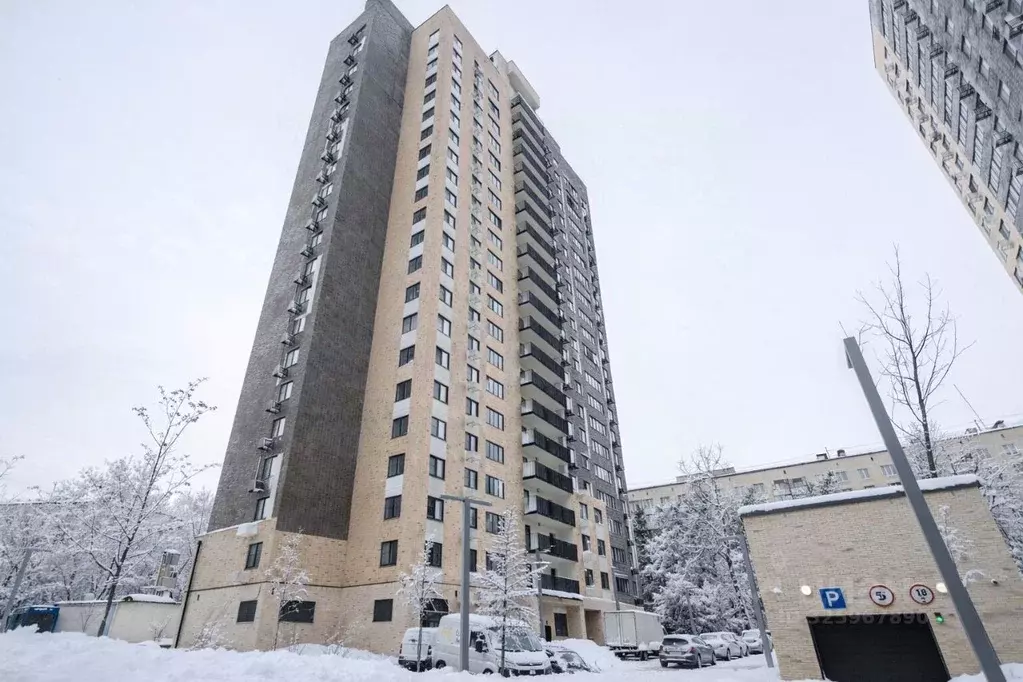 Гараж в Москва ул. Лавочкина, 10А (13 м) - Фото 1