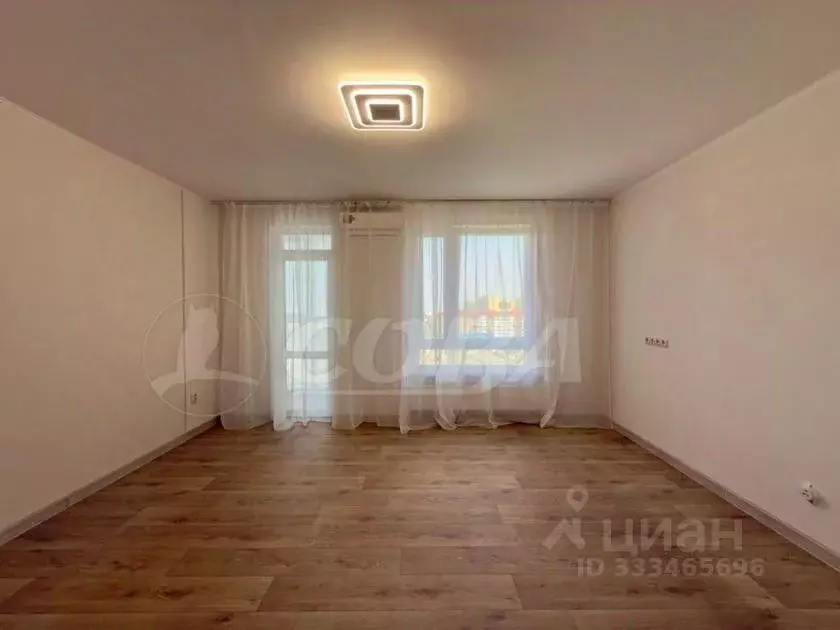 2-к кв. Тюменская область, Тюмень ул. Андрея Бушуева, 2 (60.0 м) - Фото 1