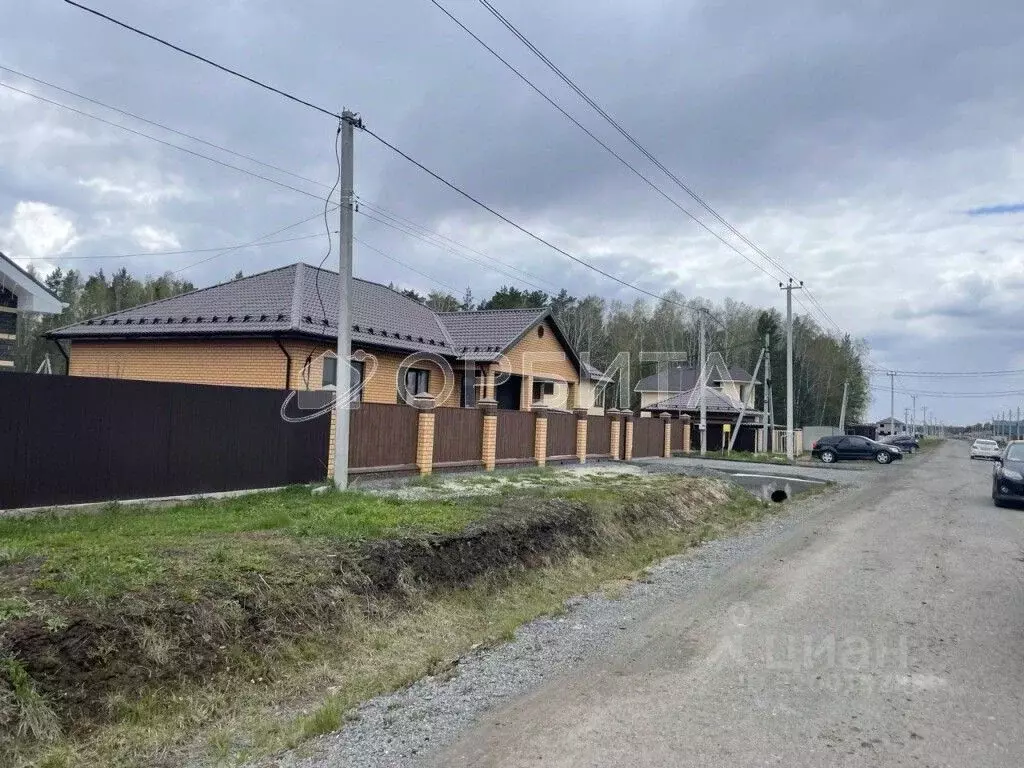 Дом в Тюменская область, Тюменский район, д. Ушакова Зеленая ул. (140 ... - Фото 1