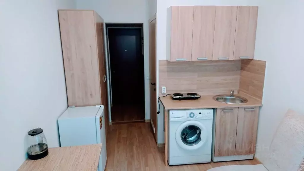 Студия Свердловская область, Екатеринбург ул. Дорожная, 12 (18.0 м) - Фото 2