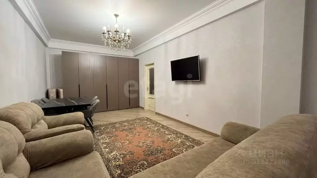 2-к кв. Дагестан, Махачкала ул. Хурукринская, 33 (70.0 м) - Фото 1