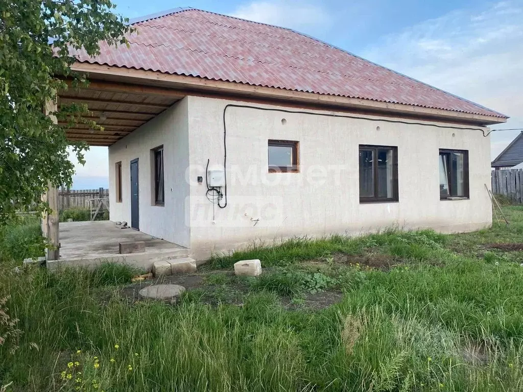 Дом в Иркутская область, Эхирит-Булагатский район, пос. Усть-Ордынский ... - Фото 1