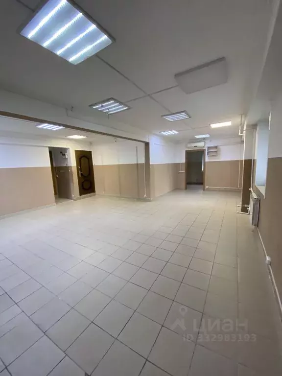 Помещение свободного назначения в Красноярский край, Лесосибирск 9-й ... - Фото 2