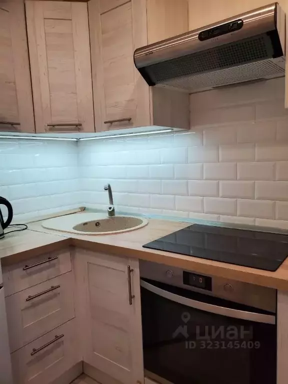 2-к кв. Красноярский край, Красноярск ул. Урицкого, 125 (40.0 м) - Фото 1