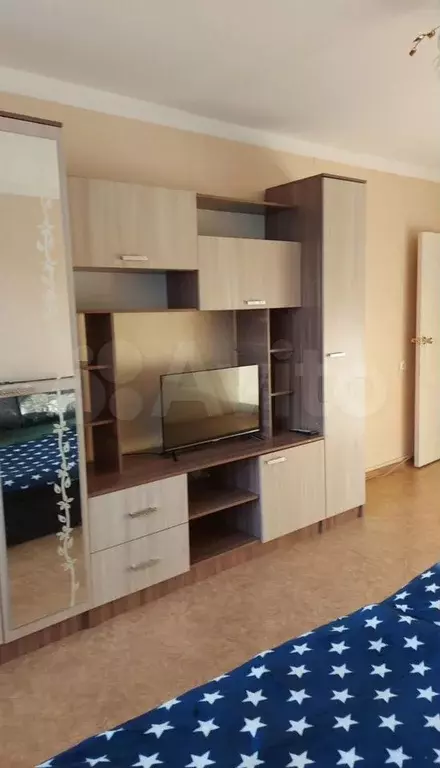 1-к. квартира, 40 м, 9/10 эт. - Фото 0