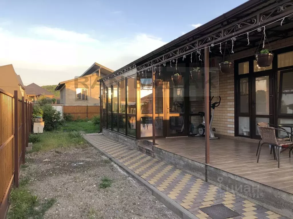 Дом в Адыгея, Майкоп ул. Тхабисимова (90 м) - Фото 1